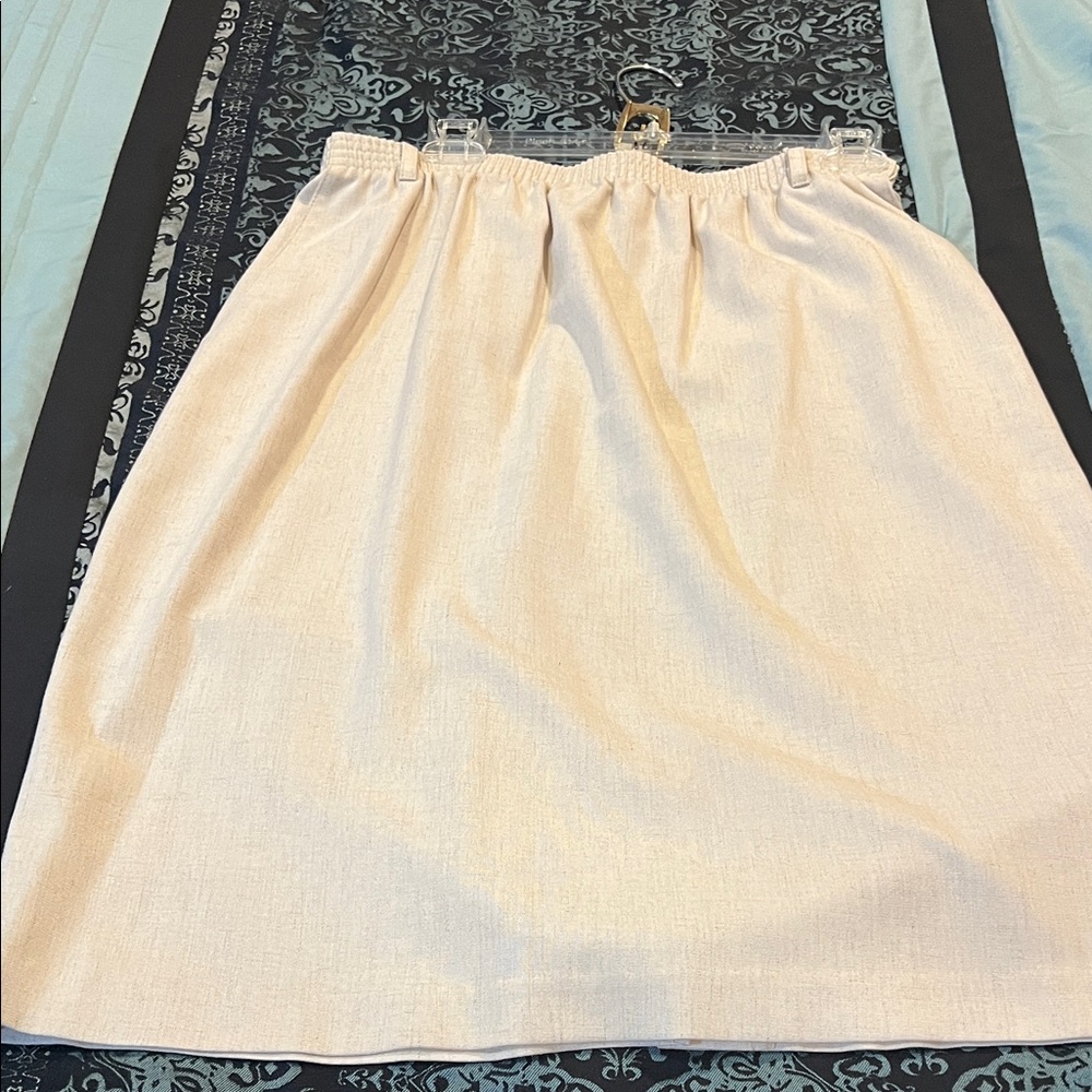 Alfred Dunner Cream A-Line Skirt